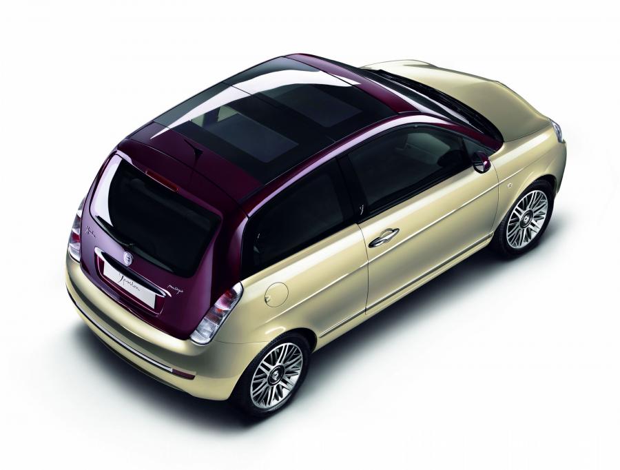  Lancia Ypsilon 2007 года  (фото 41 из 49)